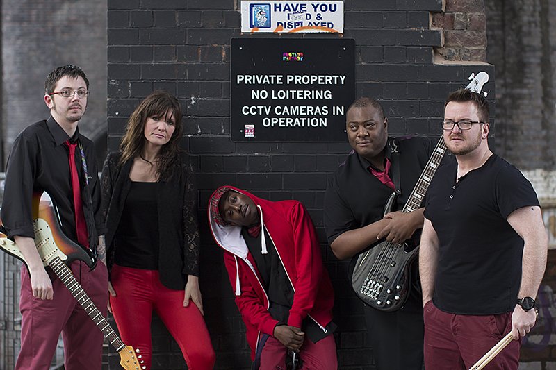 The Metros Soul Band for Hire from Birmingham