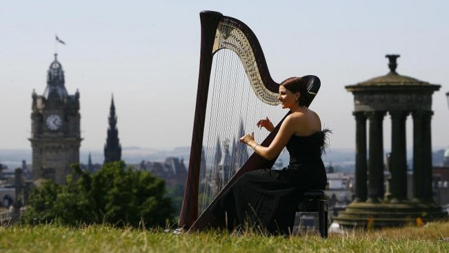 The Edinburgh Harpist