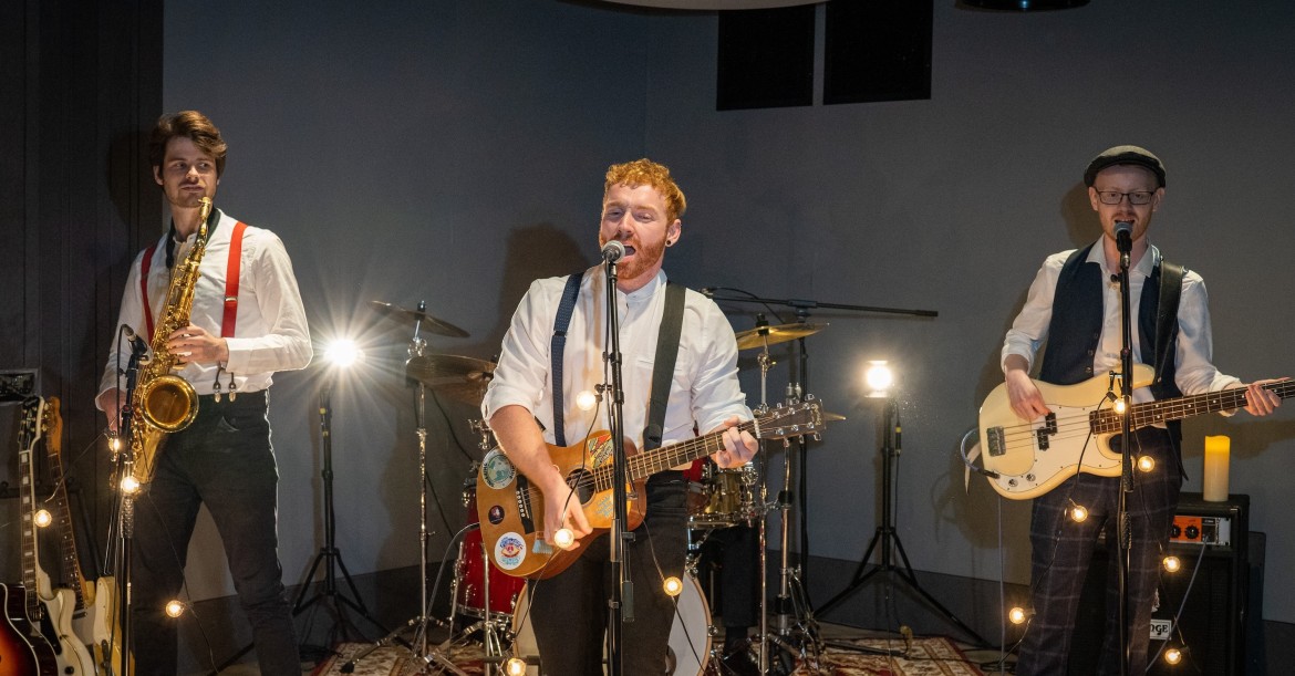 Foxland Feel Good Festival Party Band With Sax