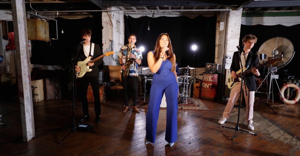 Running Pops Pop Runners - Jaw-Dropping 4-Piece Pop Band