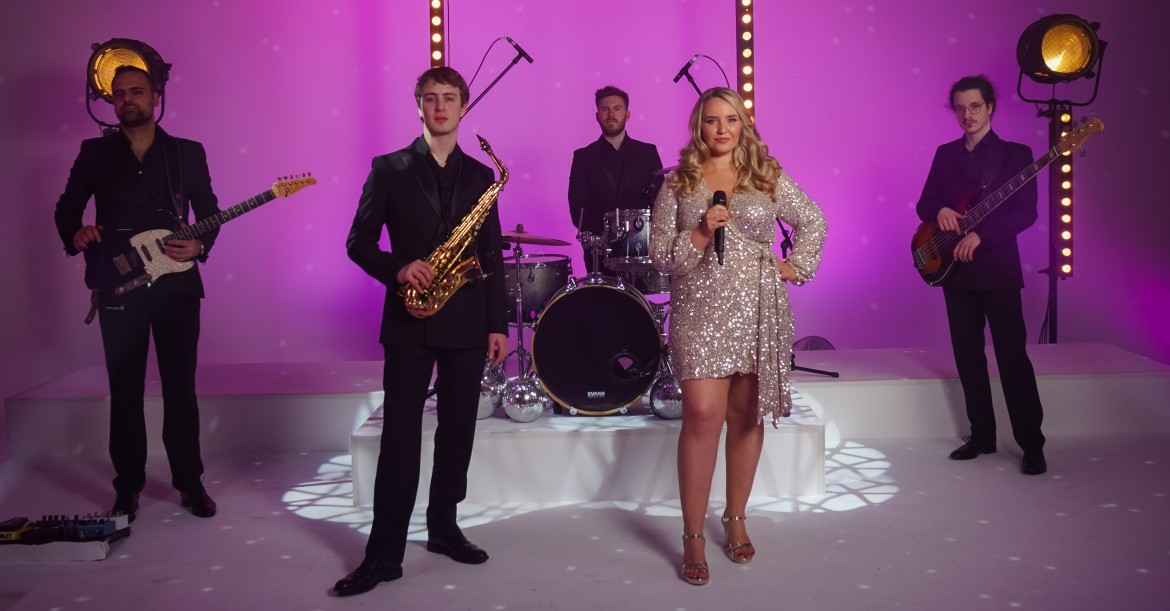 platinum-republic-exciting-5-piece-pop-soul-band