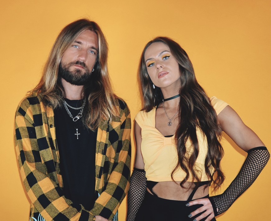 The Mystic Riffs - Exhilarating Pop And Indie Duo