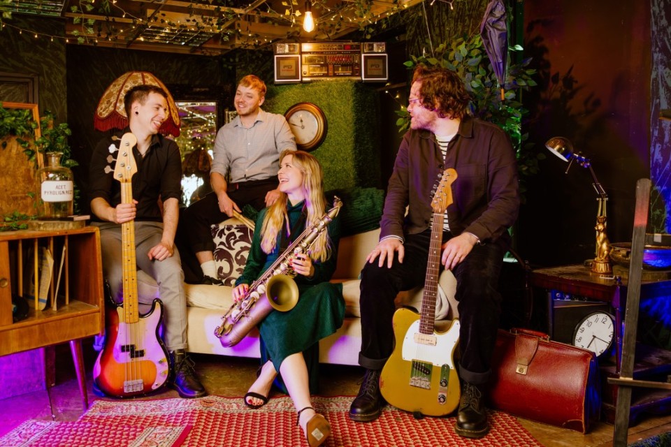 Paper Kisses Exceptional 4-Piece Party Band